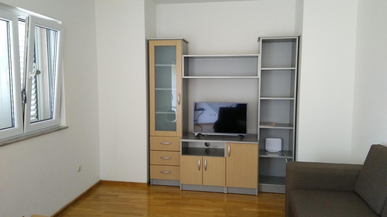 Apartment Tija Makarska Exterior foto
